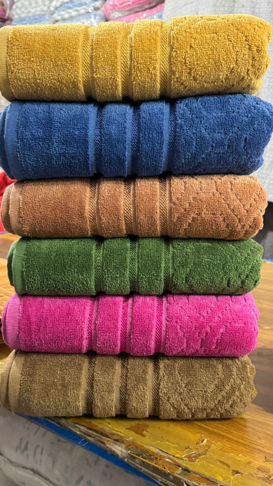 Pack of six Towels (Random Colours)– 100% Cotton, Soft & Lightweight, Highly Absorbent