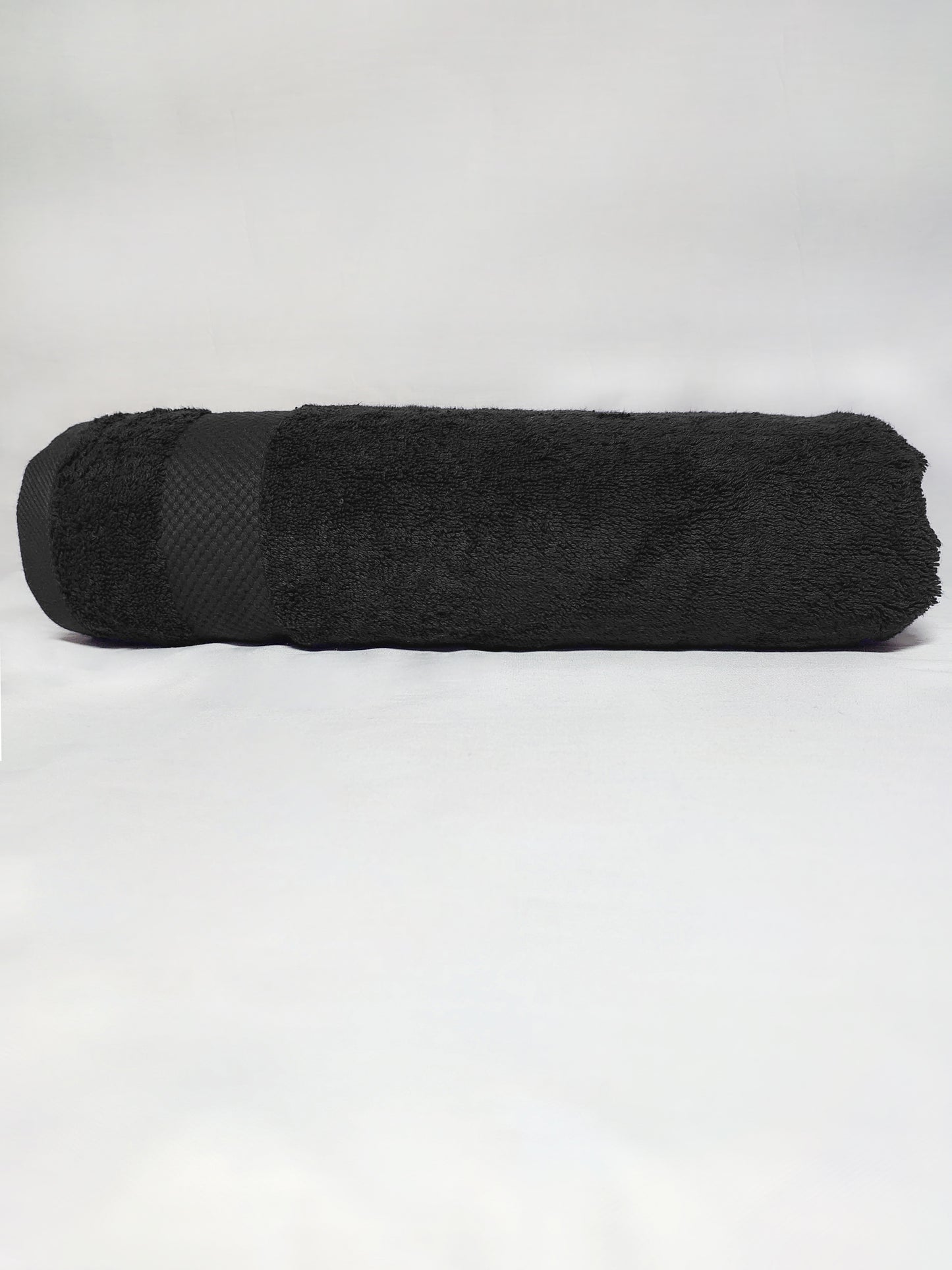 Premium Black Bath Towel – 100% Cotton, Soft & Lightweight, Highly Absorbent