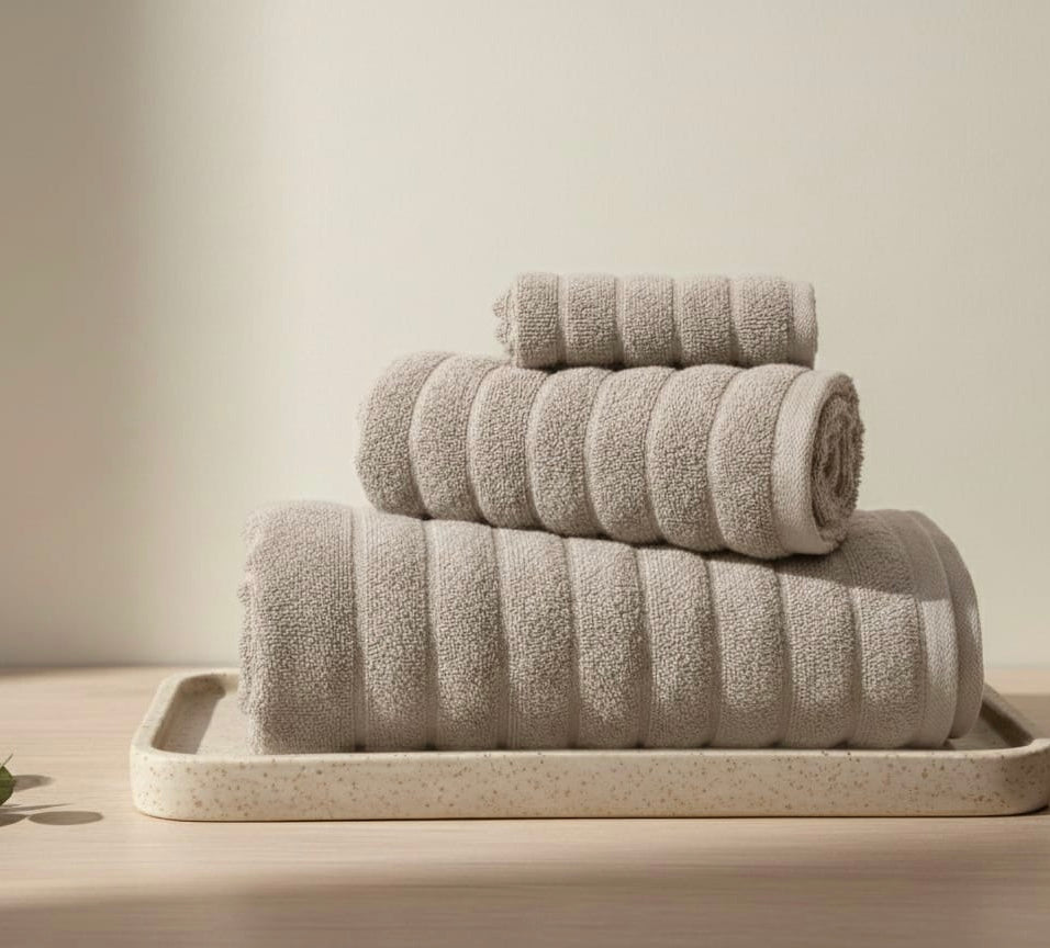 Off white Towel set ( Bath towel & Hand towel & Face towel )Premium Bath Towel – 100% Cotton, Soft & Lightweight, Highly Absorbent