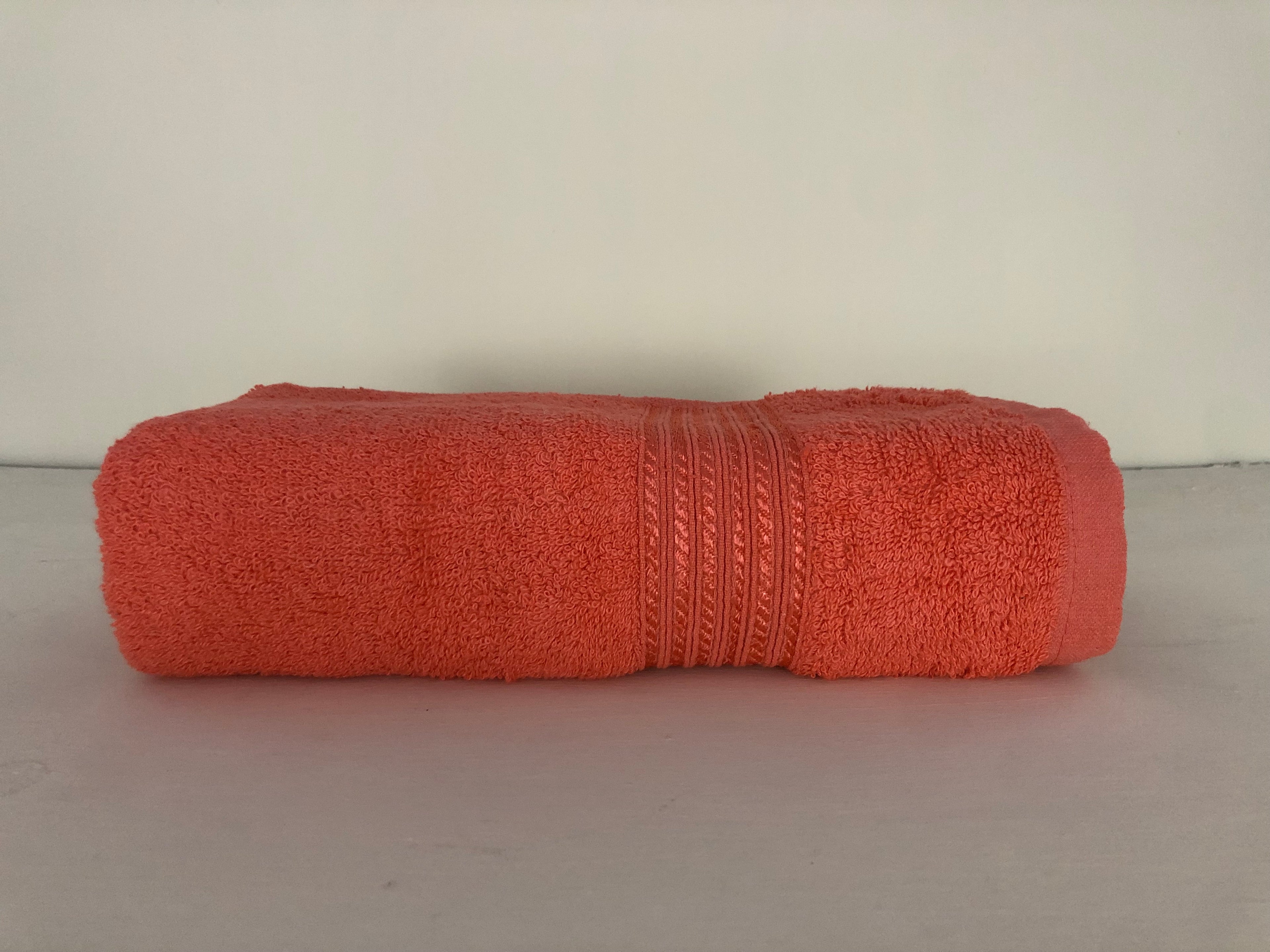 Pack of 3 towel (Random) Premium Bath Towel – 100% Cotton, Soft & Lightweight, Highly Absorbent