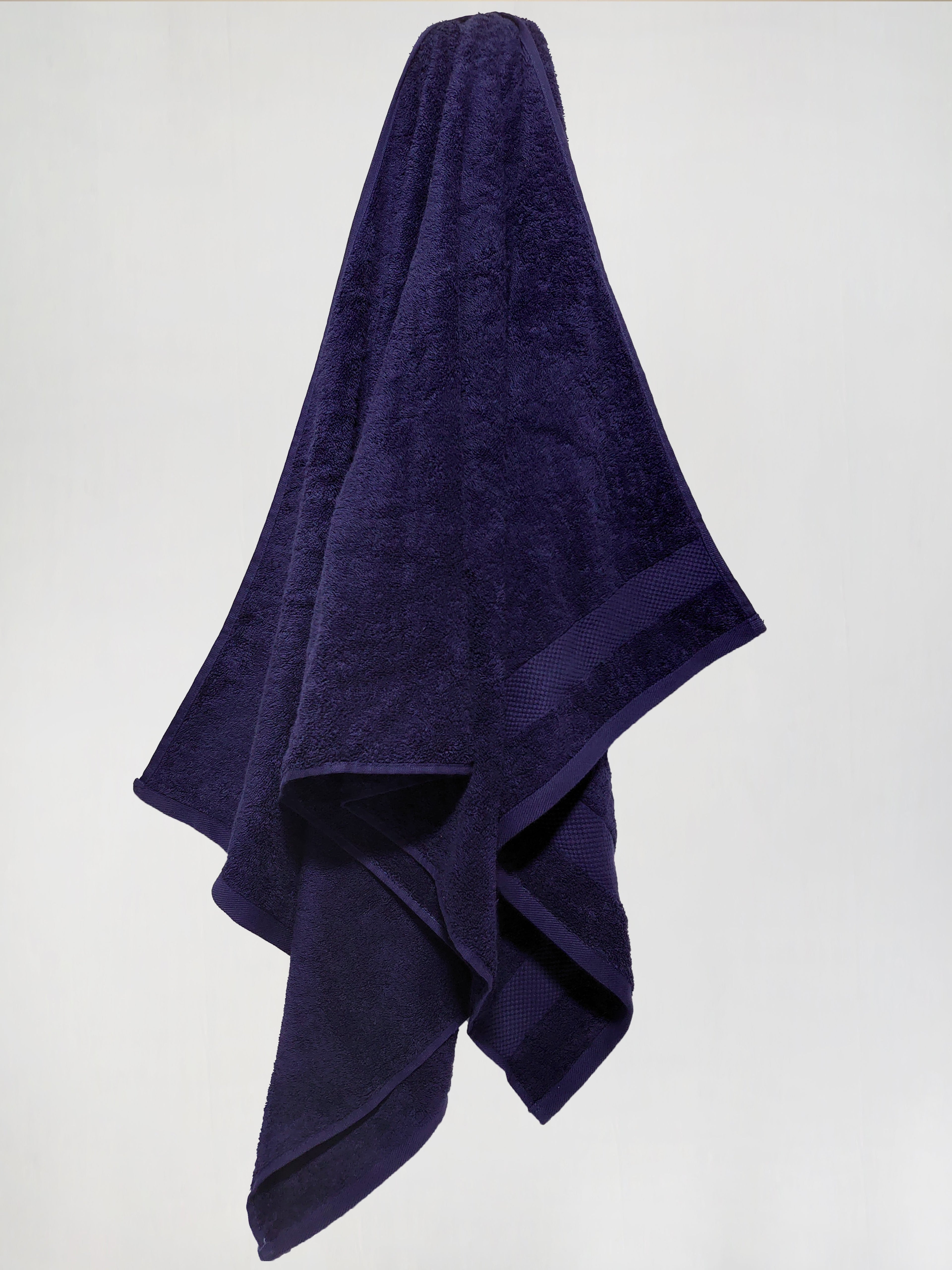 Premium Navy Blue Bath Towel – 100% Cotton, Soft & Lightweight, Highly Absorbent